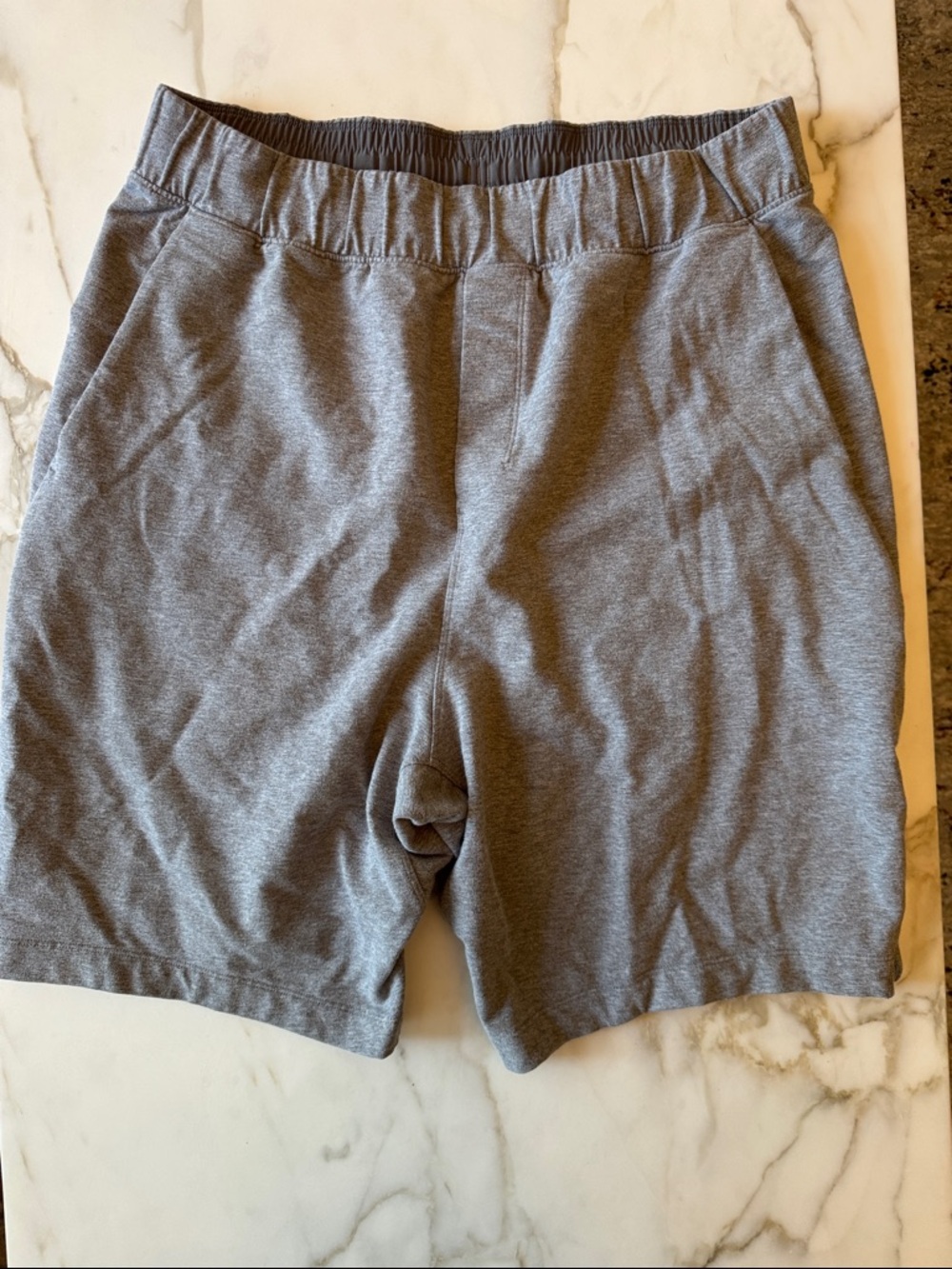 Lululemon Men's Gray Athletic Elastic-Waist Shorts